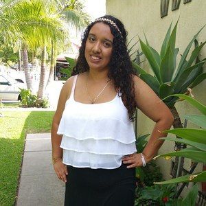 Meet your Posher, Stefany